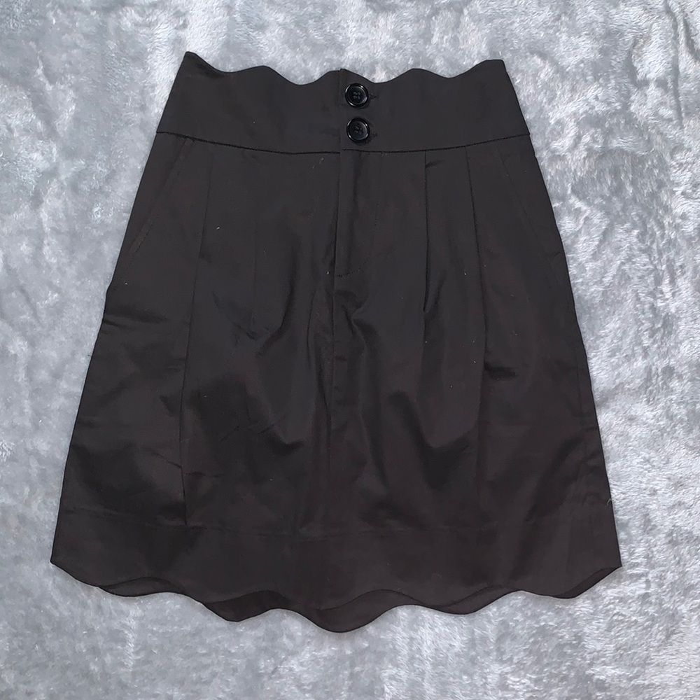 NWOT Urban Outfitters Kimchi Blue Scalloped Hem Black Mini Skirt